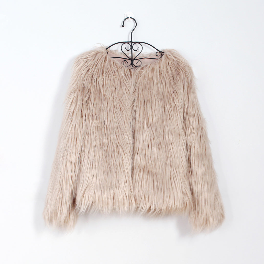 Ladies Cozy and Stylish Faux Fur Jacket Lune London