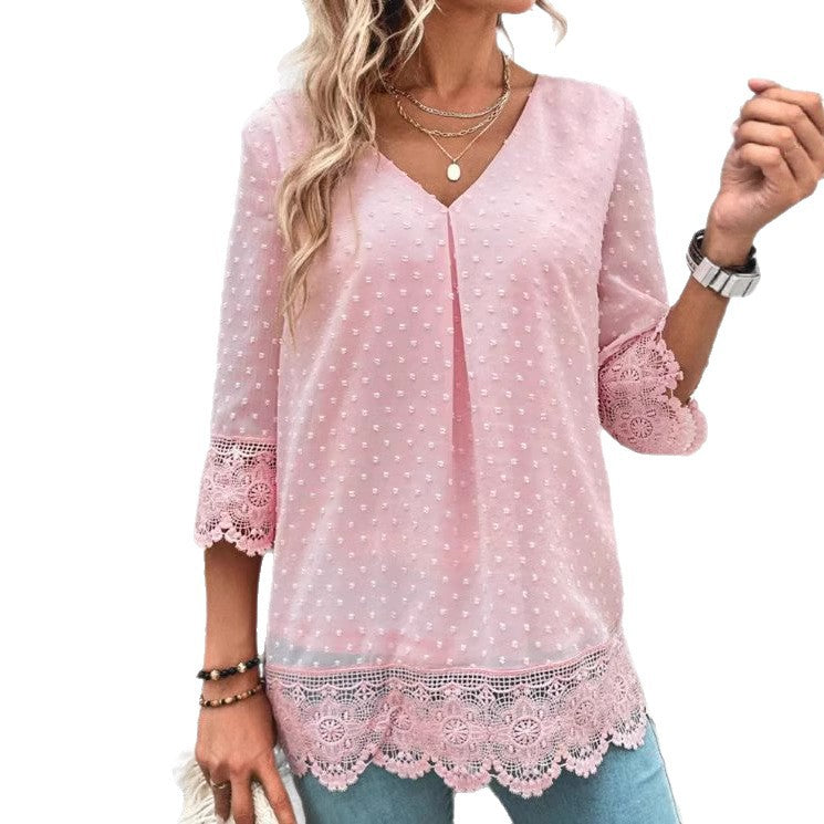 Blouse femme avec des détails en dentelle esthétique et des manches bouffantes Chic & Stil