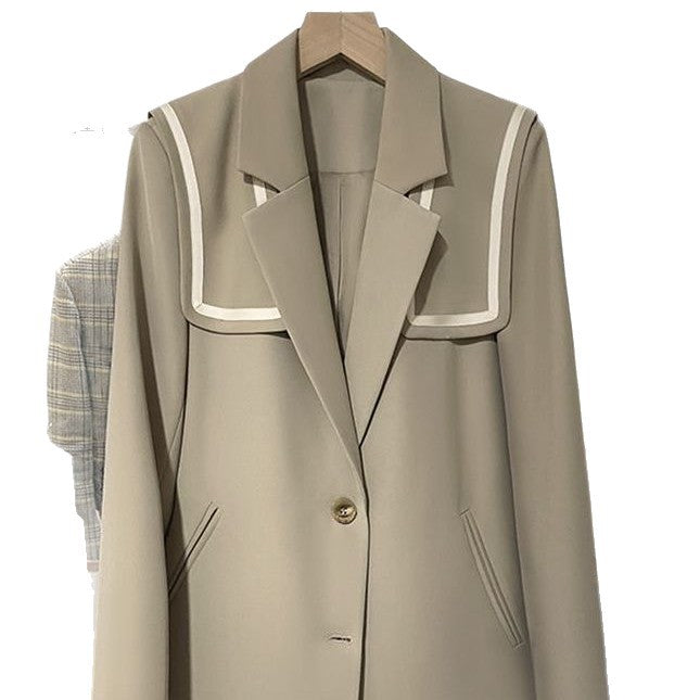 Femme Blazer Moderne avec Détails Créatifs Chic & Stil