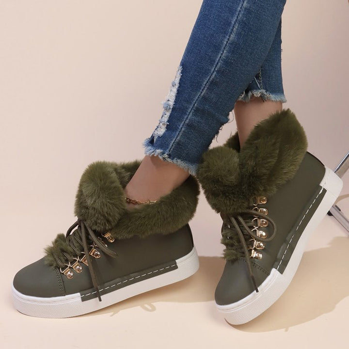 Ladies Plush Sneakers with Warm Lining and Fashionable Laces Lune London