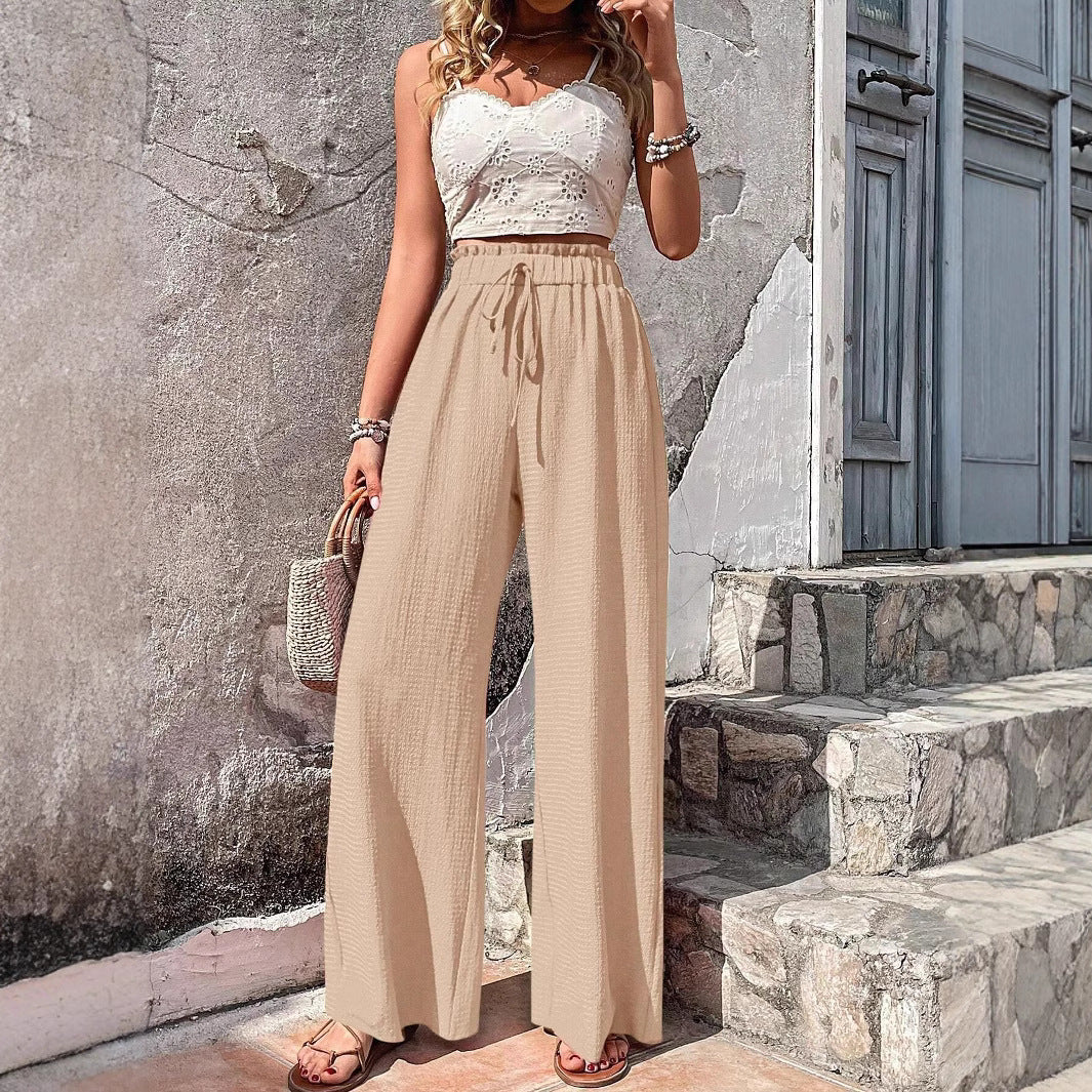 Loose summer pants for women with elastic waist and practical drawstring Lune London