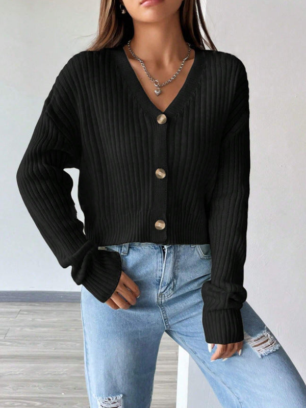 Women's fashionable cardigan with V-neck and button placket Lune London
