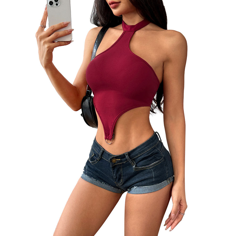 Body femme à encolure plongeante en V avec détail de laçage élégant Chic & Stil