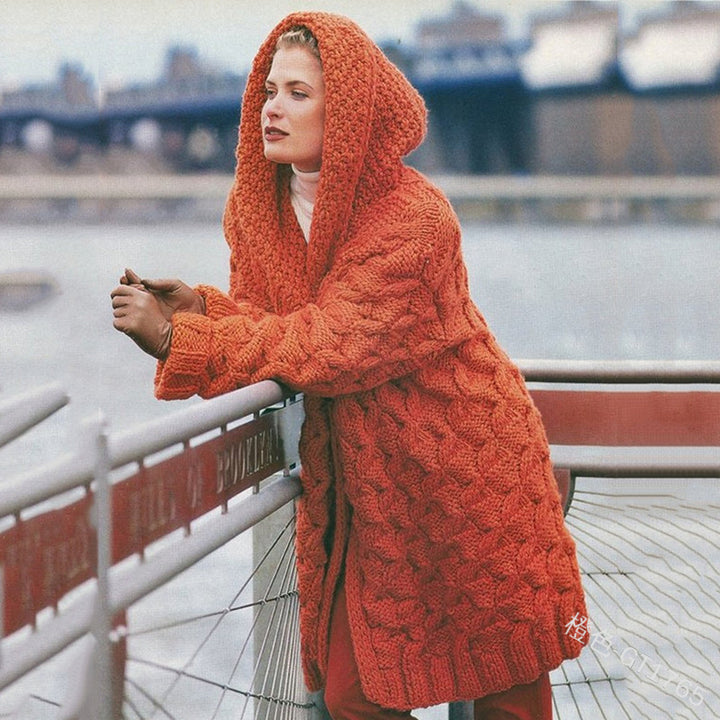 Chunky knit coat for women with hood and oversized design Lune Londonl