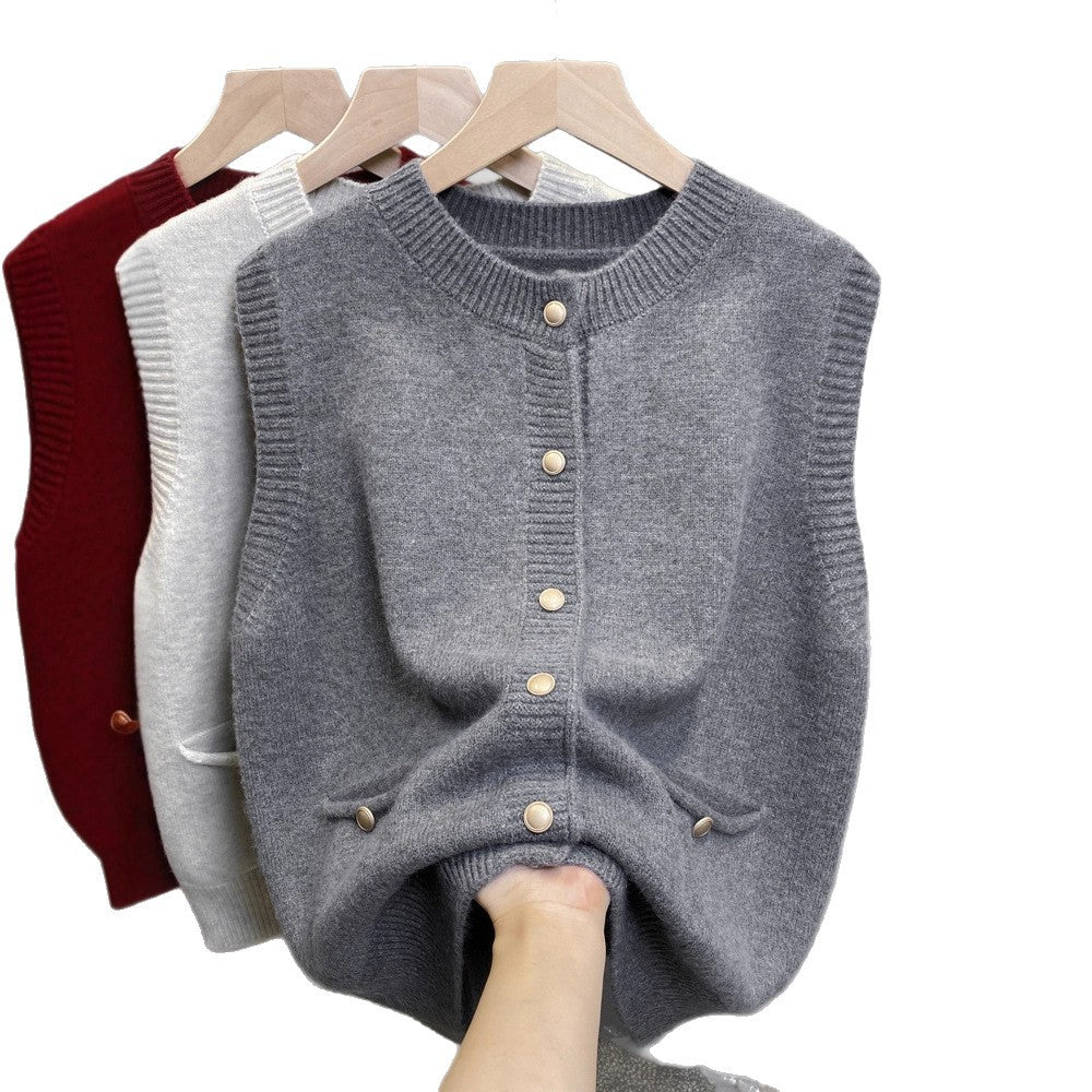 Knit vest for women with button details and practical pockets Lune London