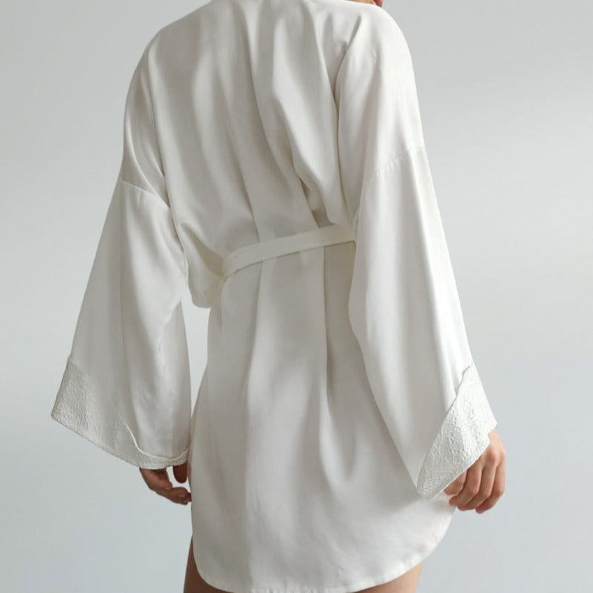 Ladies Elegant Satin Dress with Lace Lune London