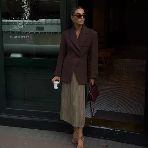 Elegant blazer jacket for women with a classic cut Lune London