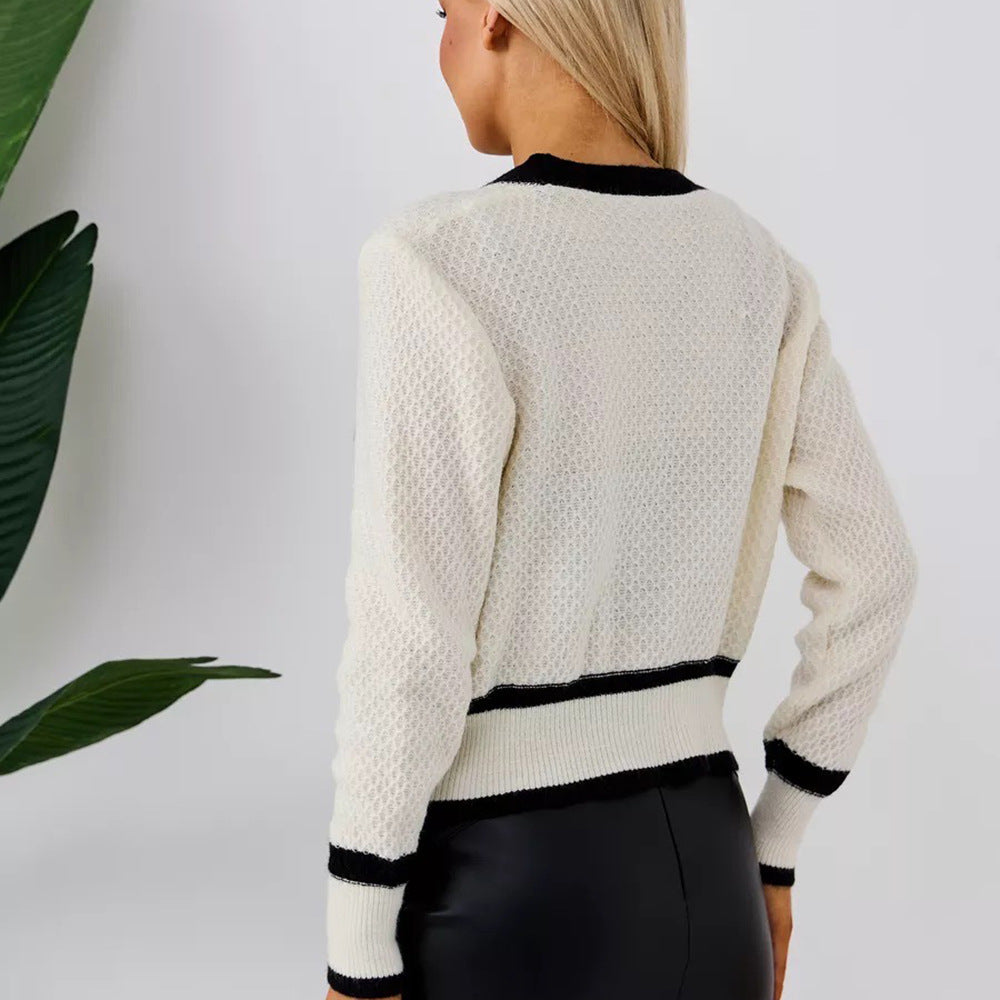 Cardigan féminin à la mode avec élégants boutons en perles et poches Chic & Stil