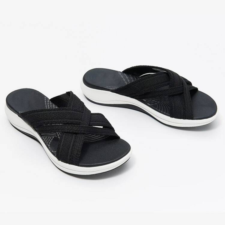 Comfort sandals for women with ergonomic insole and adjustable straps Lune London