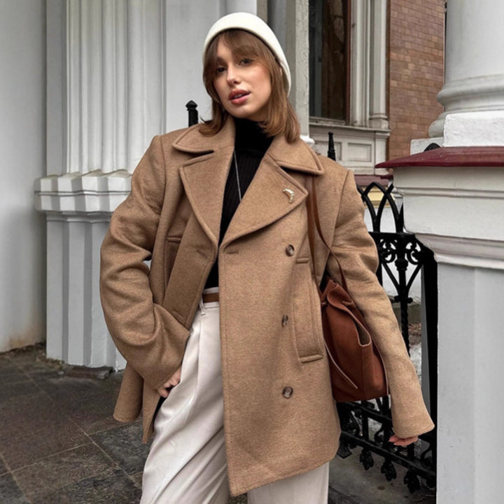 Elegant oversized wool jacket for women with double row of buttons Lune London