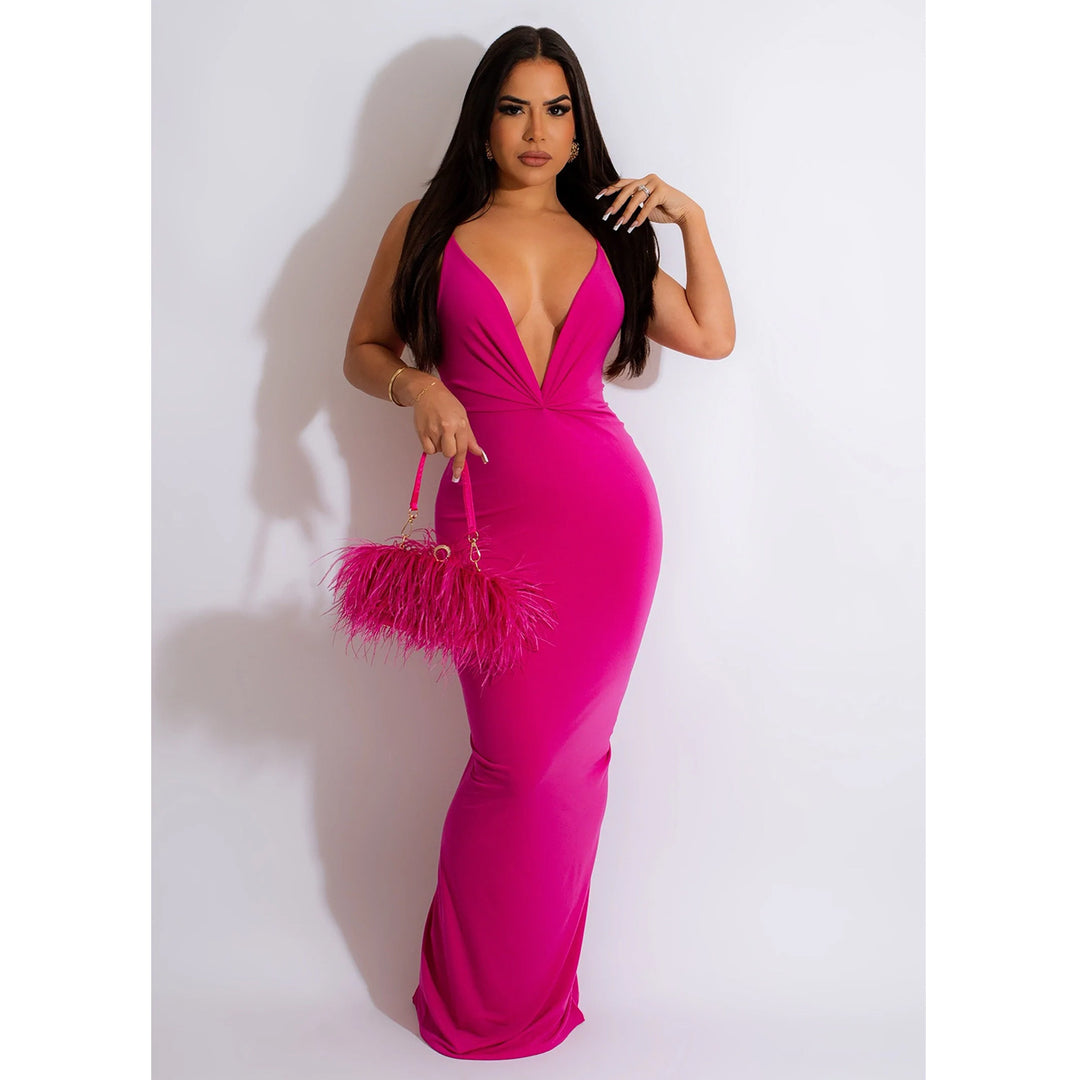 Elegant maxi dress for women with deep V-neck and fitted cut Lune London
