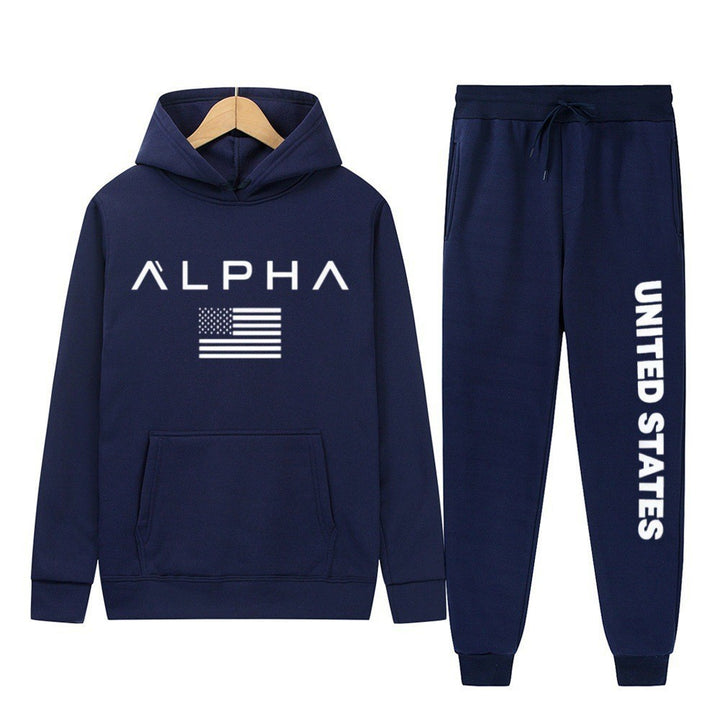 Women's hoodie and jogging pants set with creative front print and sporty cut Chic & Stil