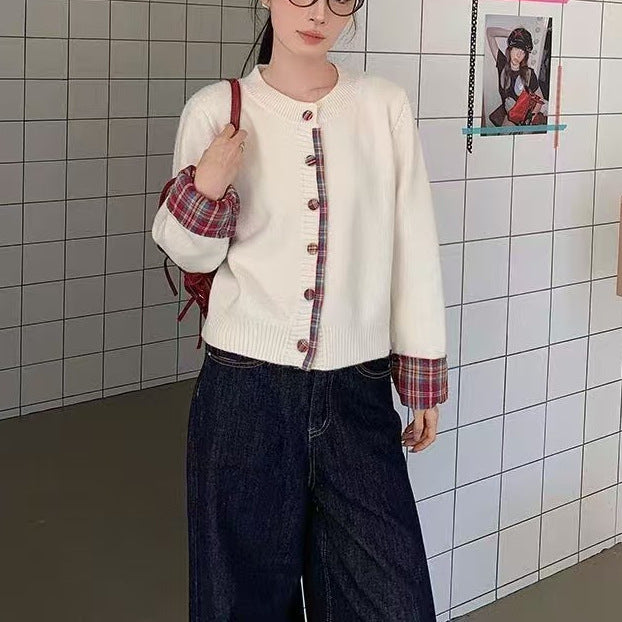 Cardigan pour femmes avec un design de boutons créatif et un doublure contrastante Chic & Stil