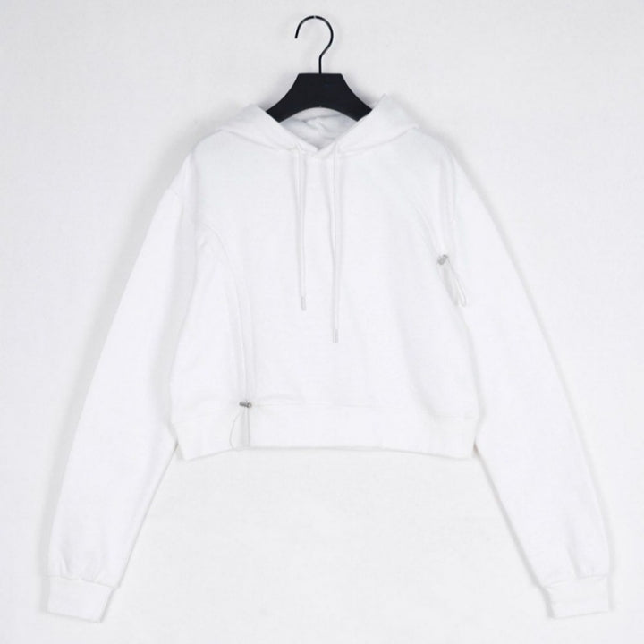Haut de survêtement cropped pour femmes avec cordon de serrage ajustable Chic & Stil