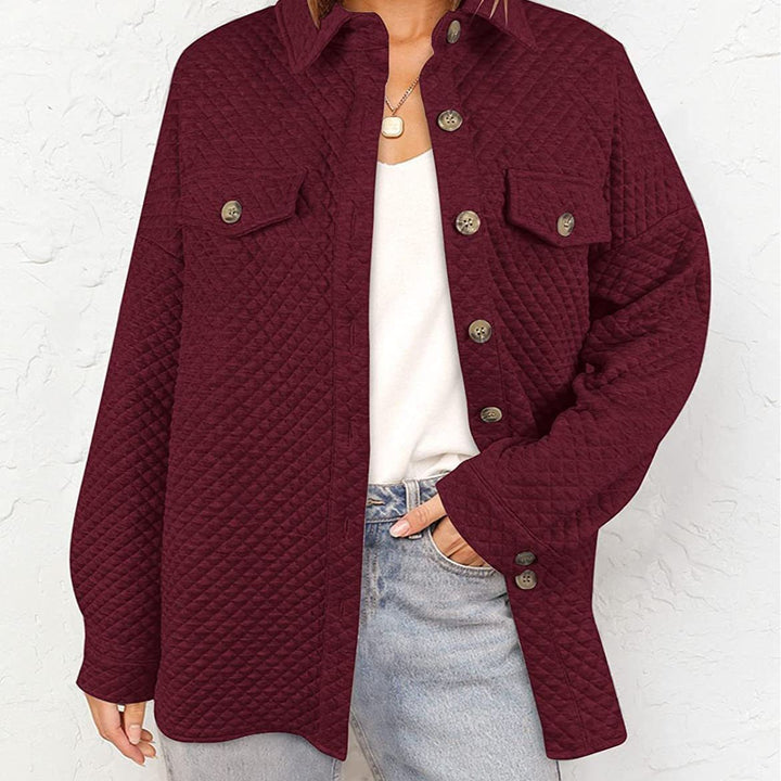 Plus size women's quilted jacket with pockets and classic collar Lune London