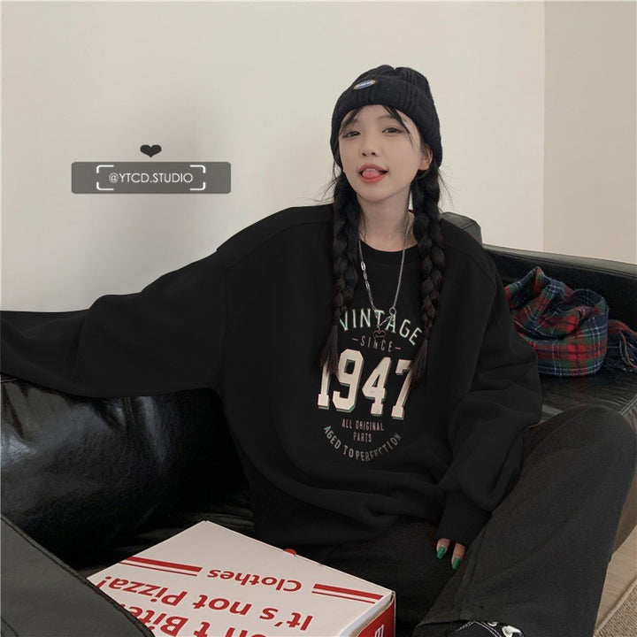 Women's Casual Oversized Sweatshirt with Vintage Print Lune London