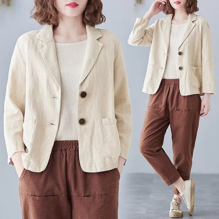 Blazer en lin décontracté pour femmes avec des boutons contrastés élégants Chic & Stil