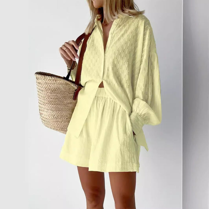 Casual short sleeve blouse set for women with elastic waist and relaxed fit Lune London