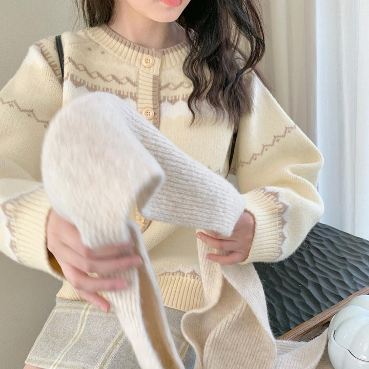 Women's knitted jacket with artistic pattern Lune London