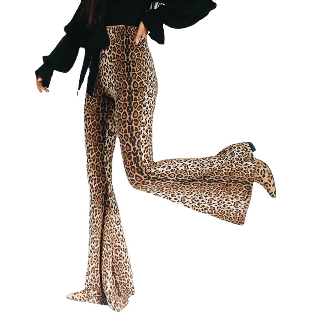 Women's flared pants in trendy leopard pattern Chic & Stil