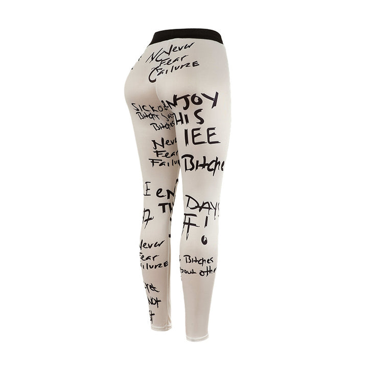 Chic leggings and stylish graphic print for women