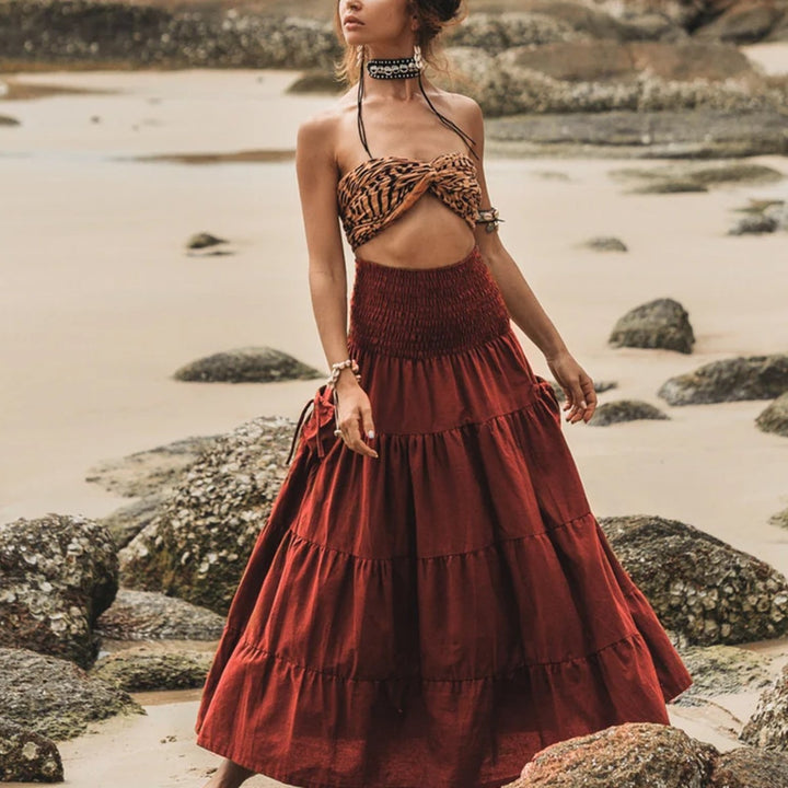 Casual long skirt for women with practical pockets and relaxed fit Lune London