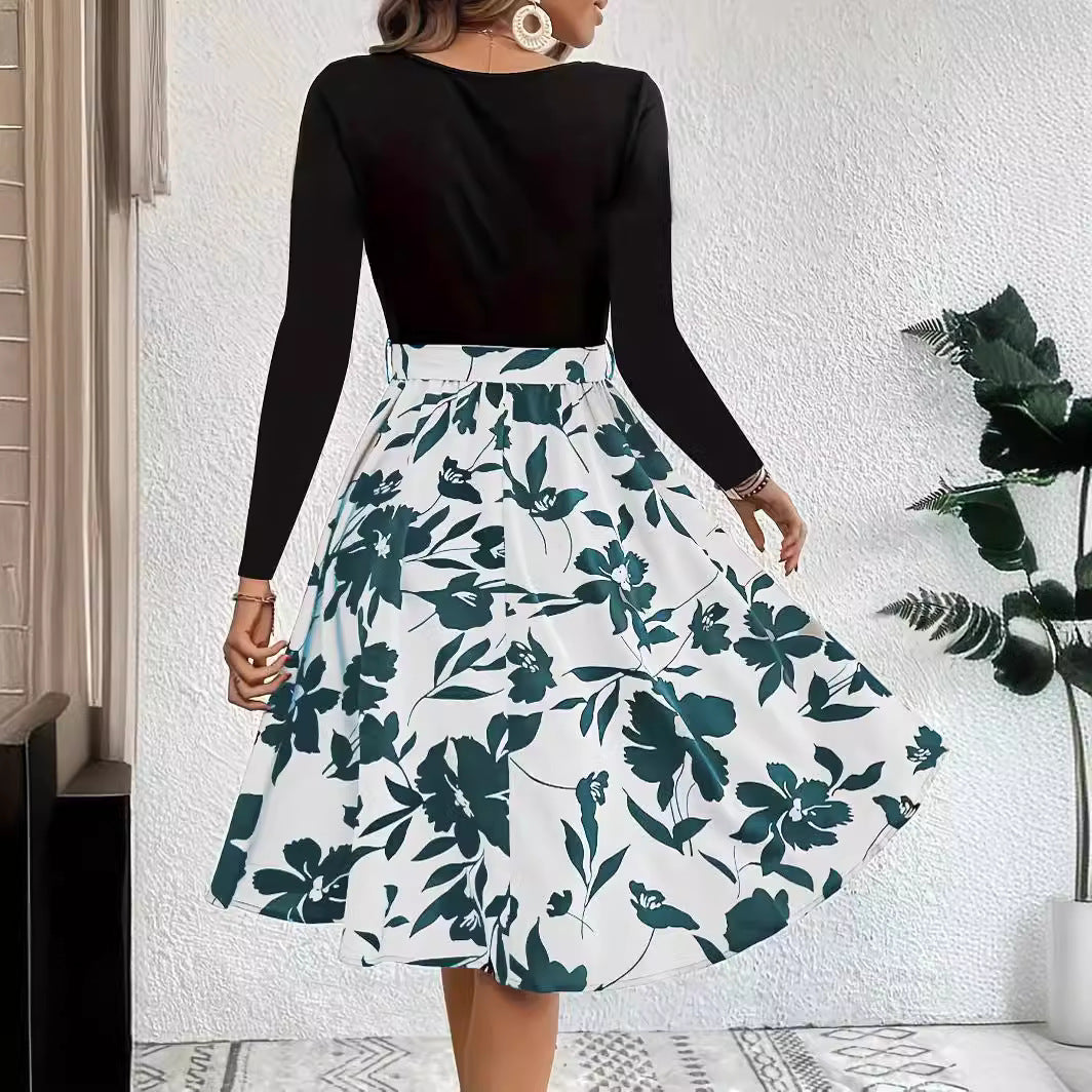 Women's set consisting of a long-sleeved top and a casual floral skirt Lune London