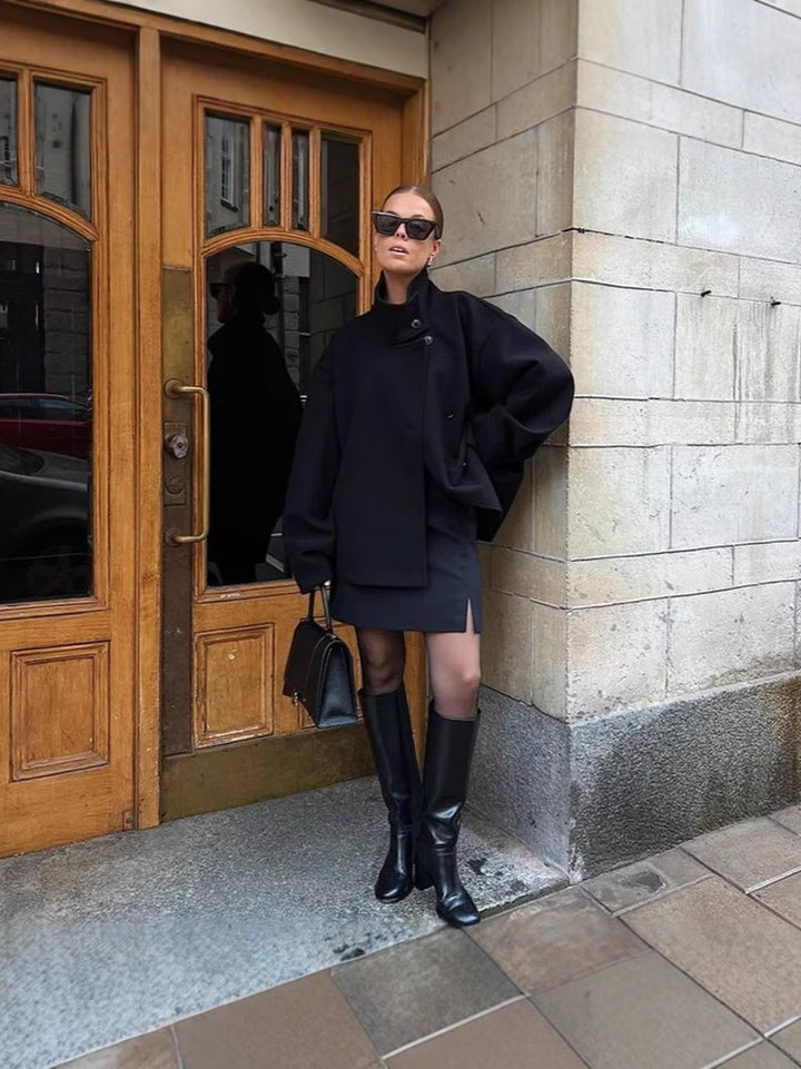 Modern and practical short jacket for women with high collar Lune London