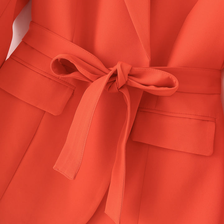 Tailored blazer for women with practical pockets and tie belt Lune London