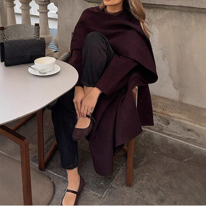 Elegant and versatile women Poncho-Jacket Lune London
