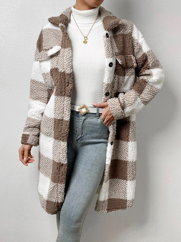 Plaid fabric coat for ladies with soft lining and button placket Lune London