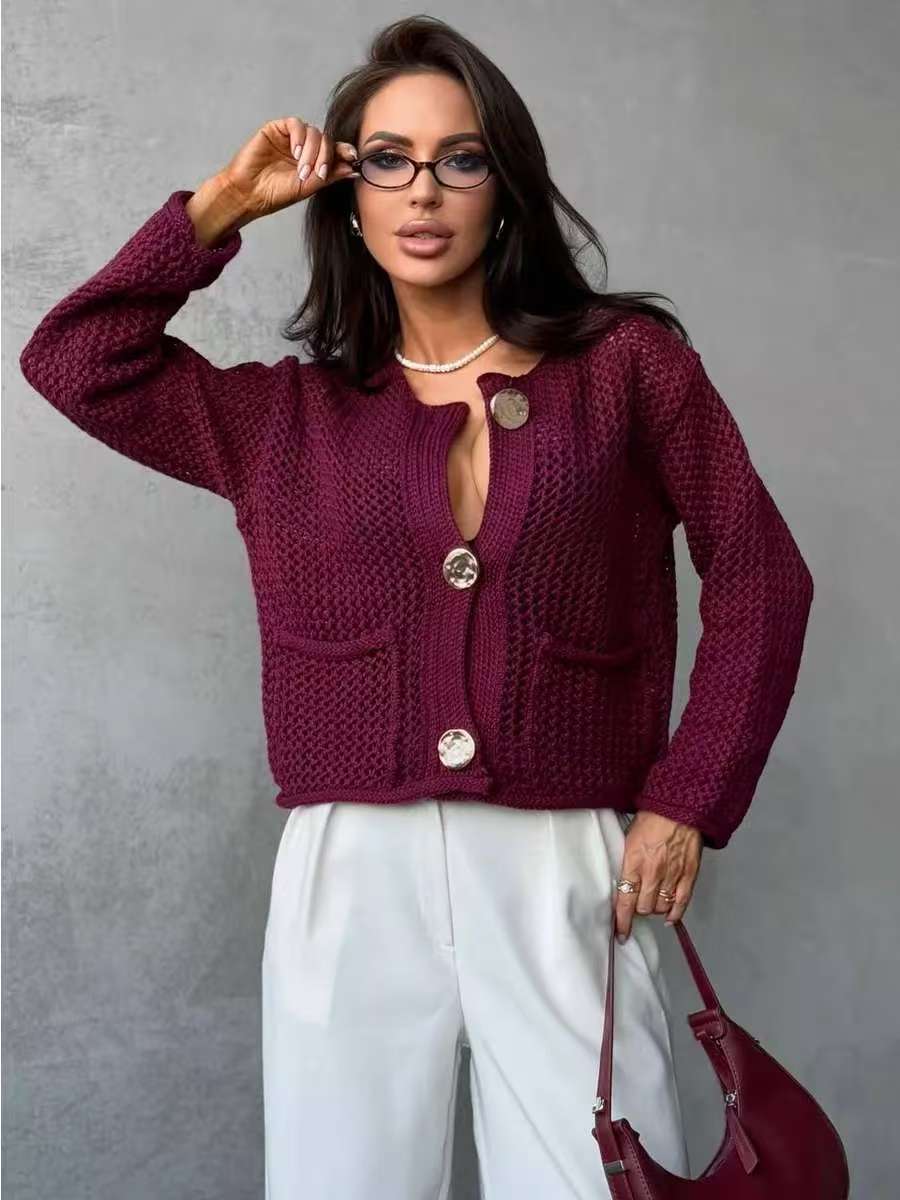 Gilet en maille pour femmes avec poches pratiques et boutons décoratifs Chic & Stil