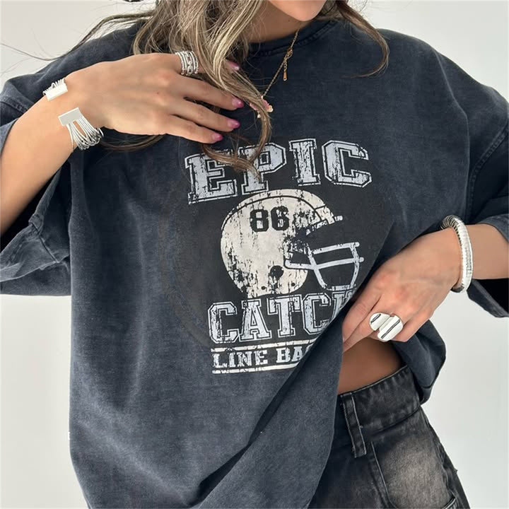 Oversized t-shirt for women with graphic print Lune London
