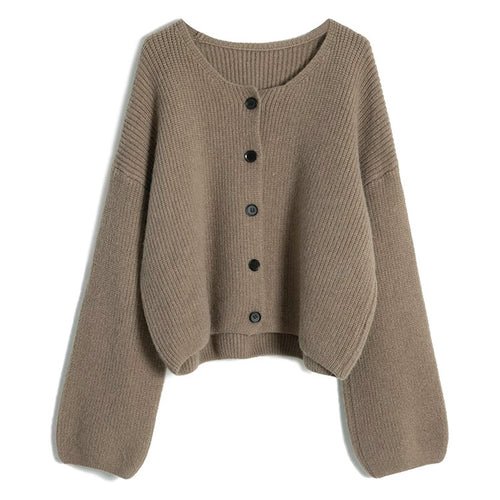 Trendy short cardigan for women with a fine ribbed structure and Lune London button details