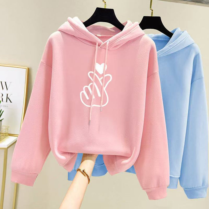 Women's hoodie with artistic heart design Chic & Stil