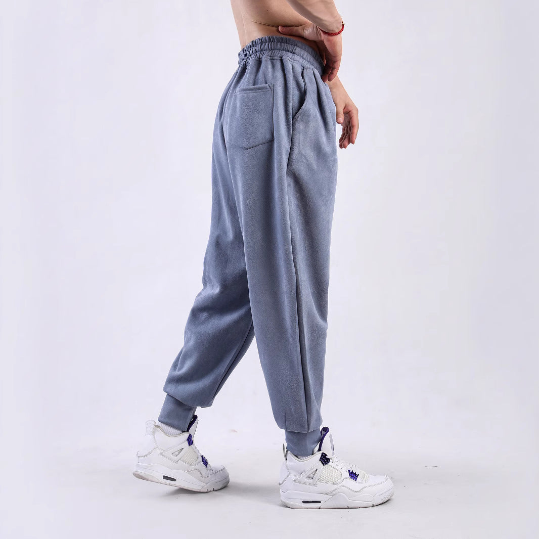 Casual women's jogger pants with elastic waistband and side pockets Lune London