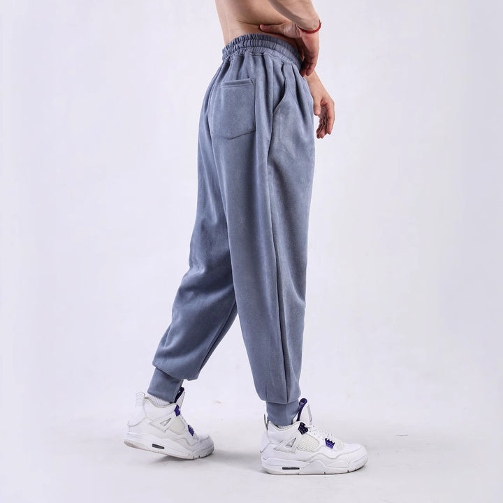 Casual women's jogger pants with elastic waistband and side pockets Lune London