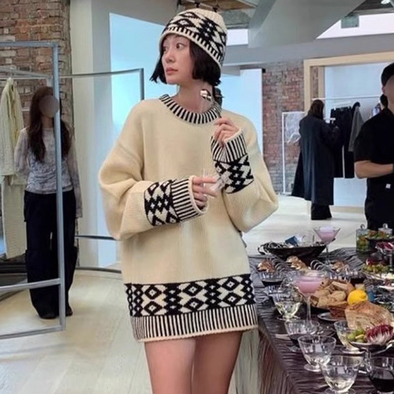 Pull surdimensionné en tricot pour femme avec un motif frappant Chic & Stil
