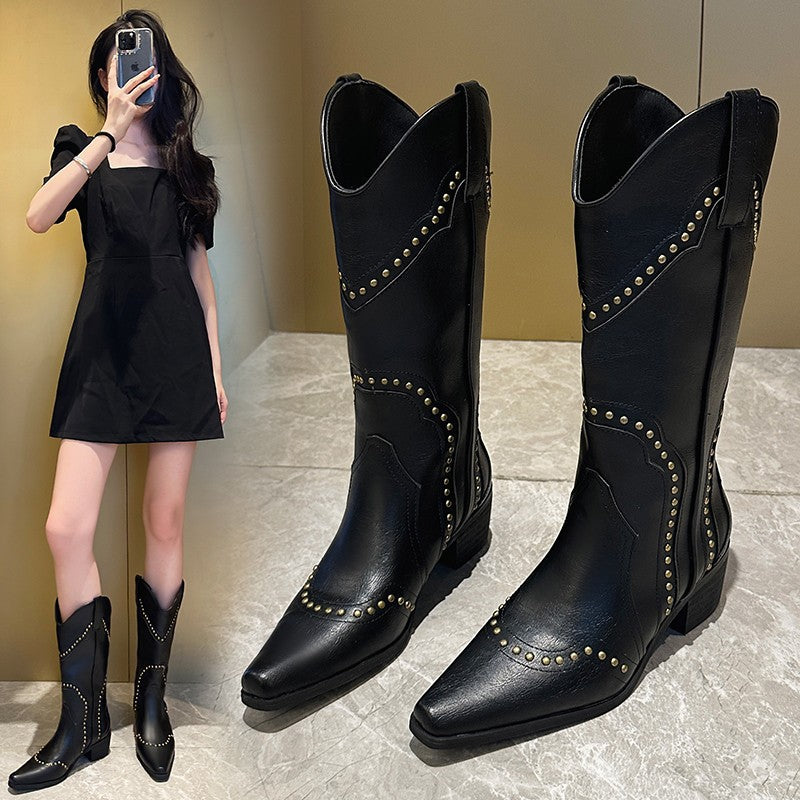 Ladies' ankle boots with stud decorations Lune London