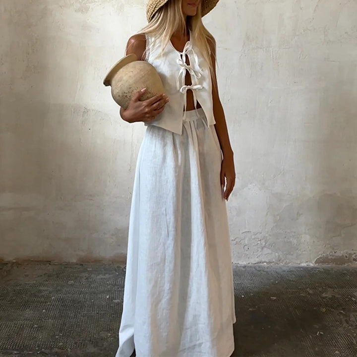 Ladies lightweight summer outfit with casual style with ties Lune London