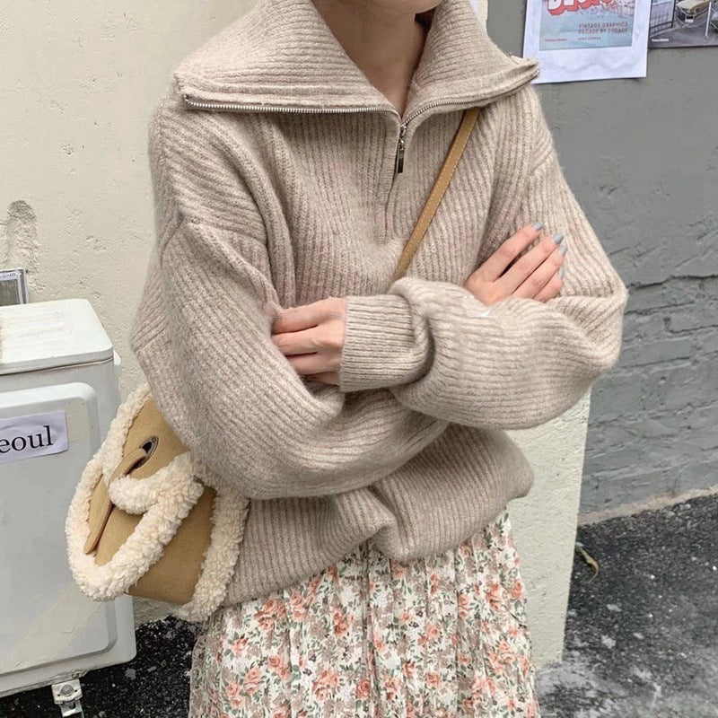 Knit sweater for women with high collar and half-zip Lune London