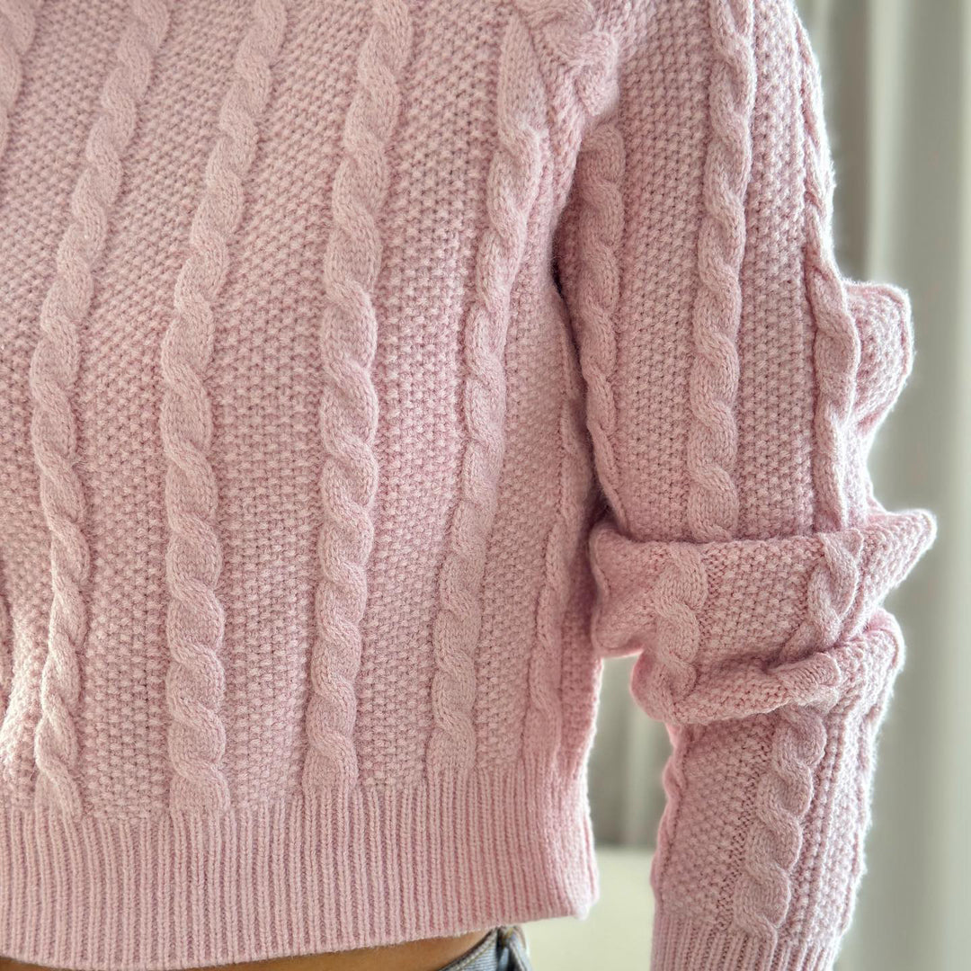 Knitted women’s sweater with twisted pattern and loose fit Lune London