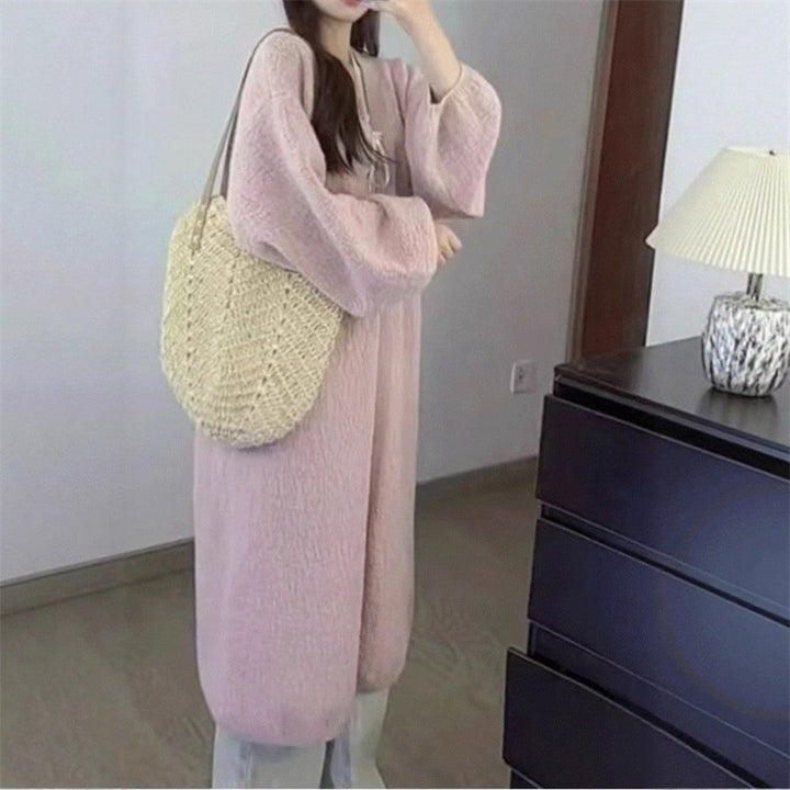 Robe surdimensionnée pour femme avec des manches volumineuses et des détails en boutons Chic & Stil