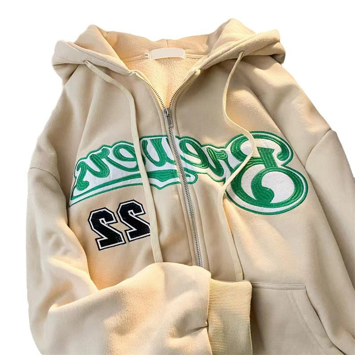 Women's hooded jacket with nostalgic sports design Chic & Stil
