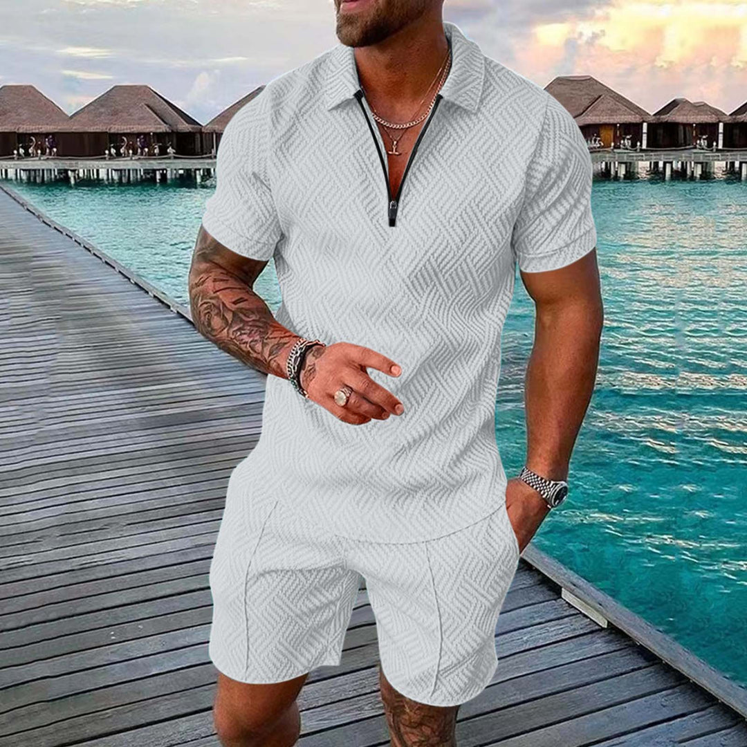 Elegant leisure suit for men with textured design Lune London
