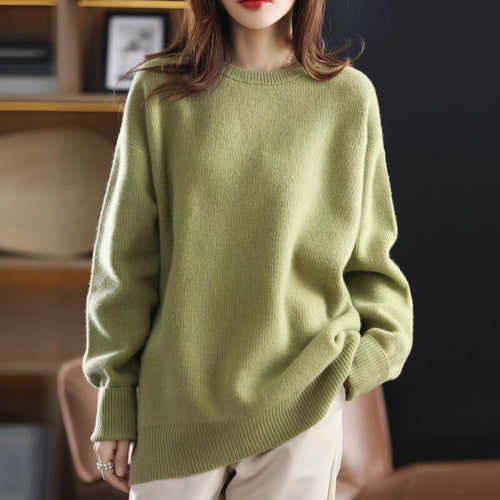 Pull confortable pour femmes en matériau doux et coupe décontractée Chic & Stil