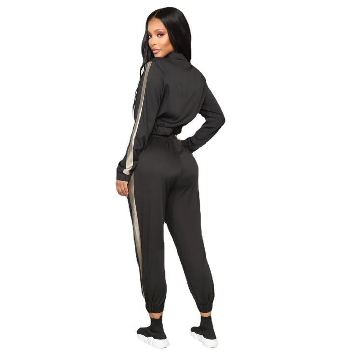 Ladies sporty jumpsuit with zip Chic and Still