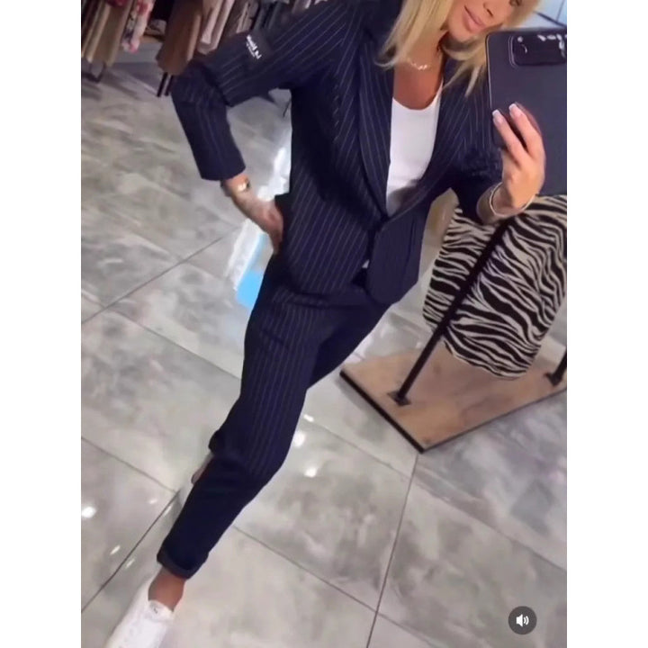 Women Elegant business-casual suit set with fine stripes and a modern fit Lune London