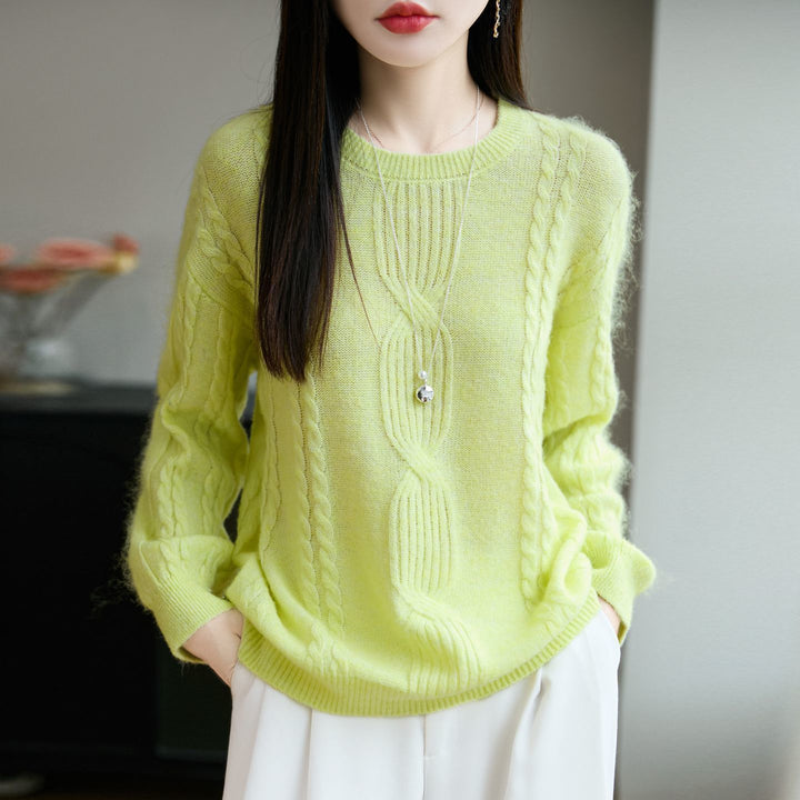 Pull en tricot pour femmes avec motif en cable unique et col rond Chic & Stil