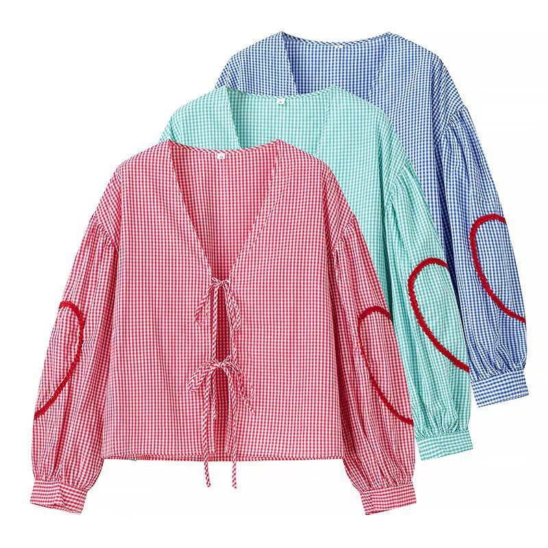 Shirt for women with puffy sleeves and a modern checkered design Lune London